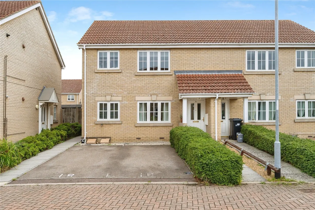 1 bed flat for sale, St. Andrews Close, Sutton, CB6