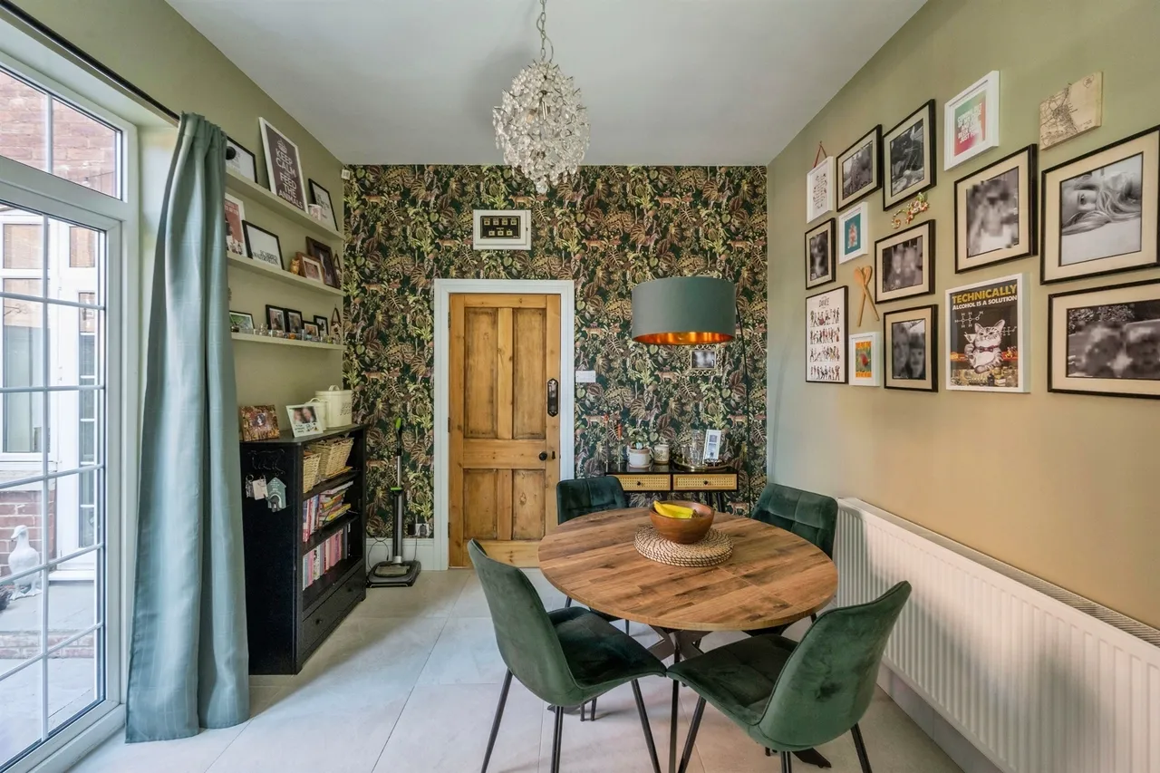 Axholme Road, Doncaster, photo 6