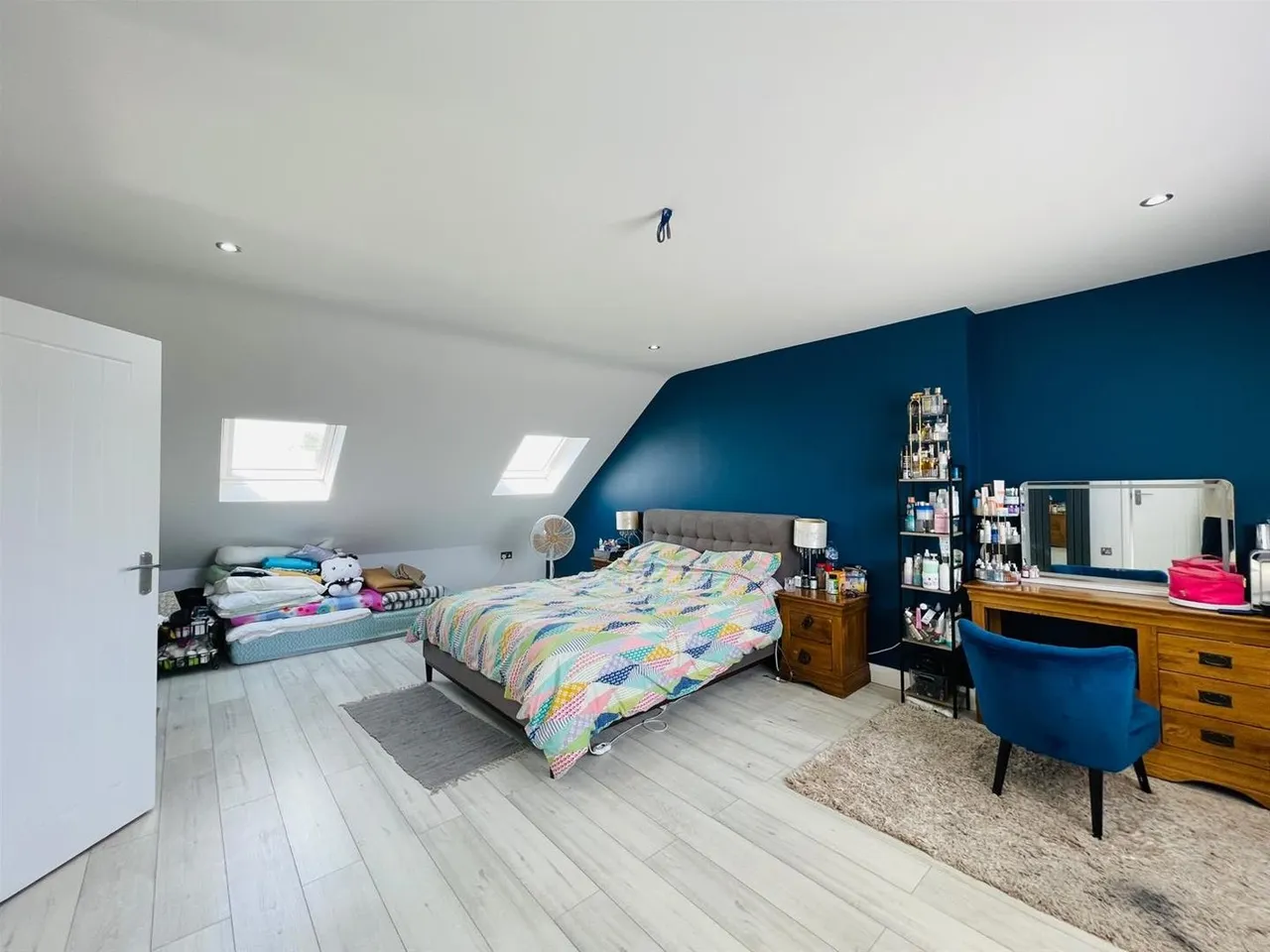 Vista Drive, Ilford IG4 5JF, photo 14