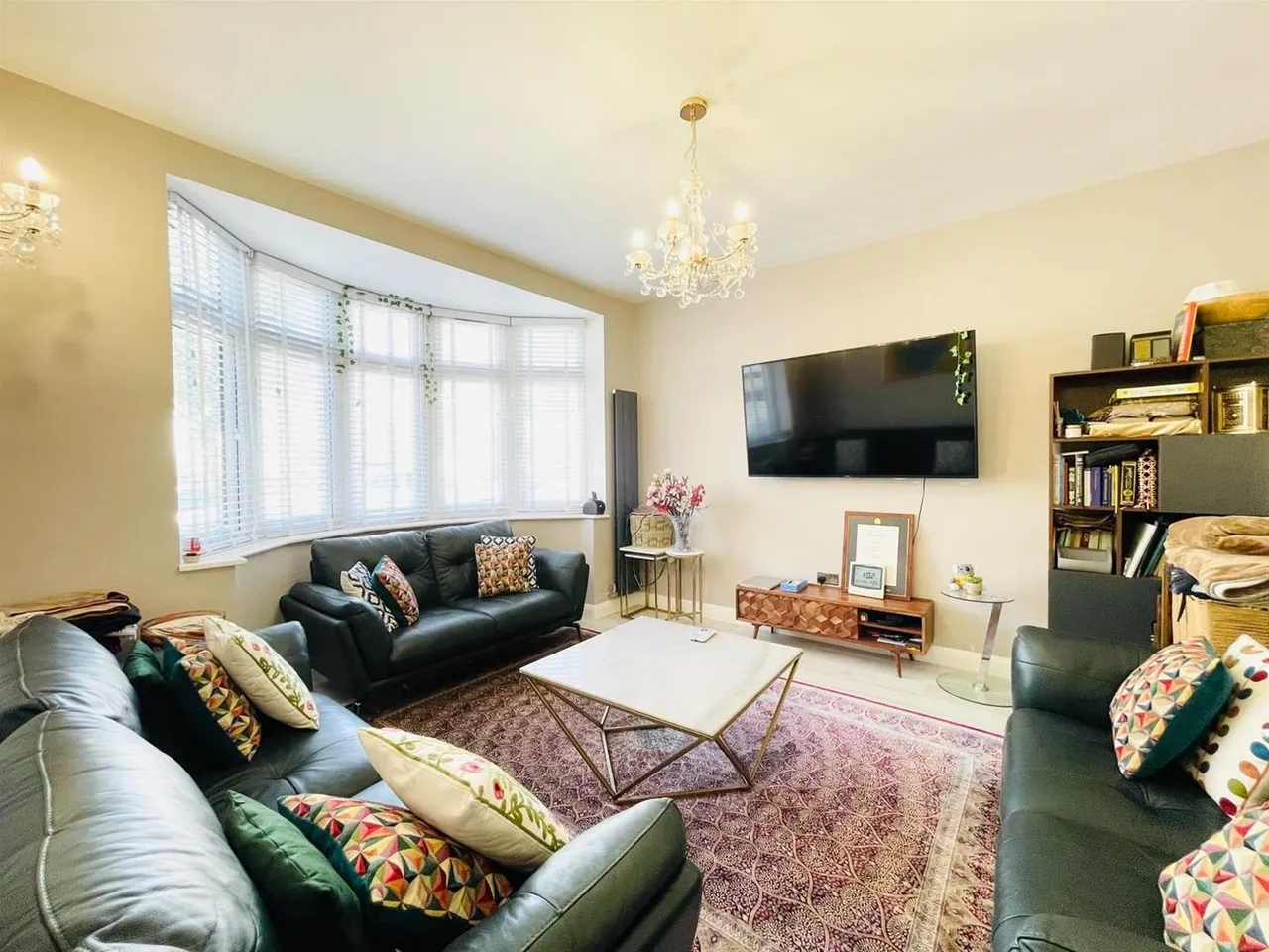 Vista Drive, Ilford IG4 5JF, photo 6
