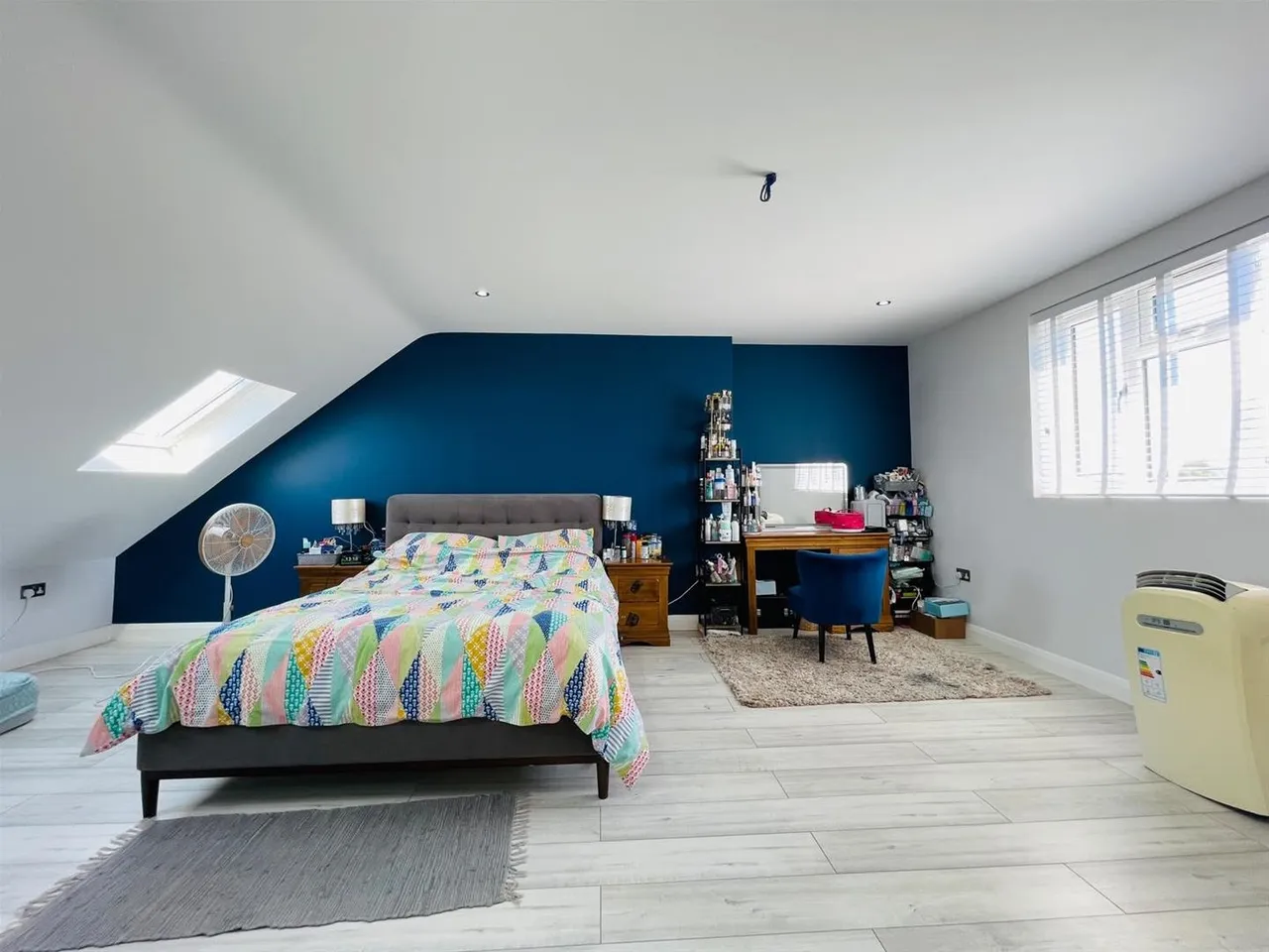 Vista Drive, Ilford IG4 5JF, photo 13