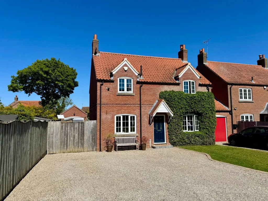 Long Marston ~ Manor Chase, YO26, photo 22