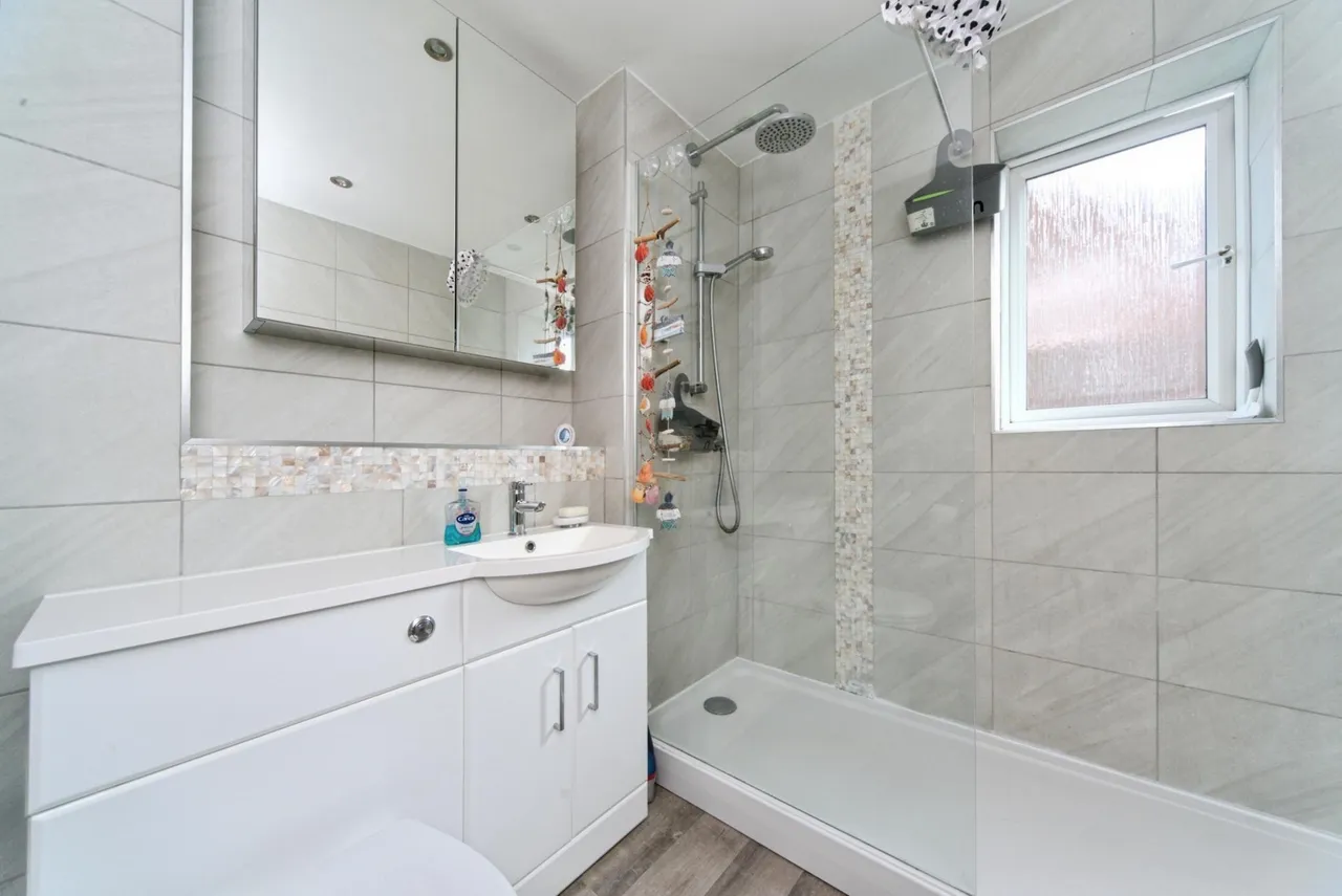 Windsor Close, Eastbourne, BN23, photo 16