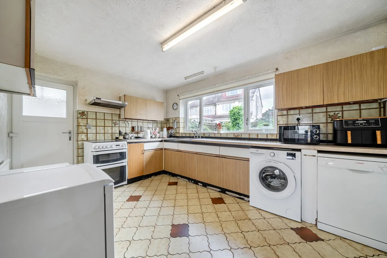 Mortimer Road, DA8, photo 18