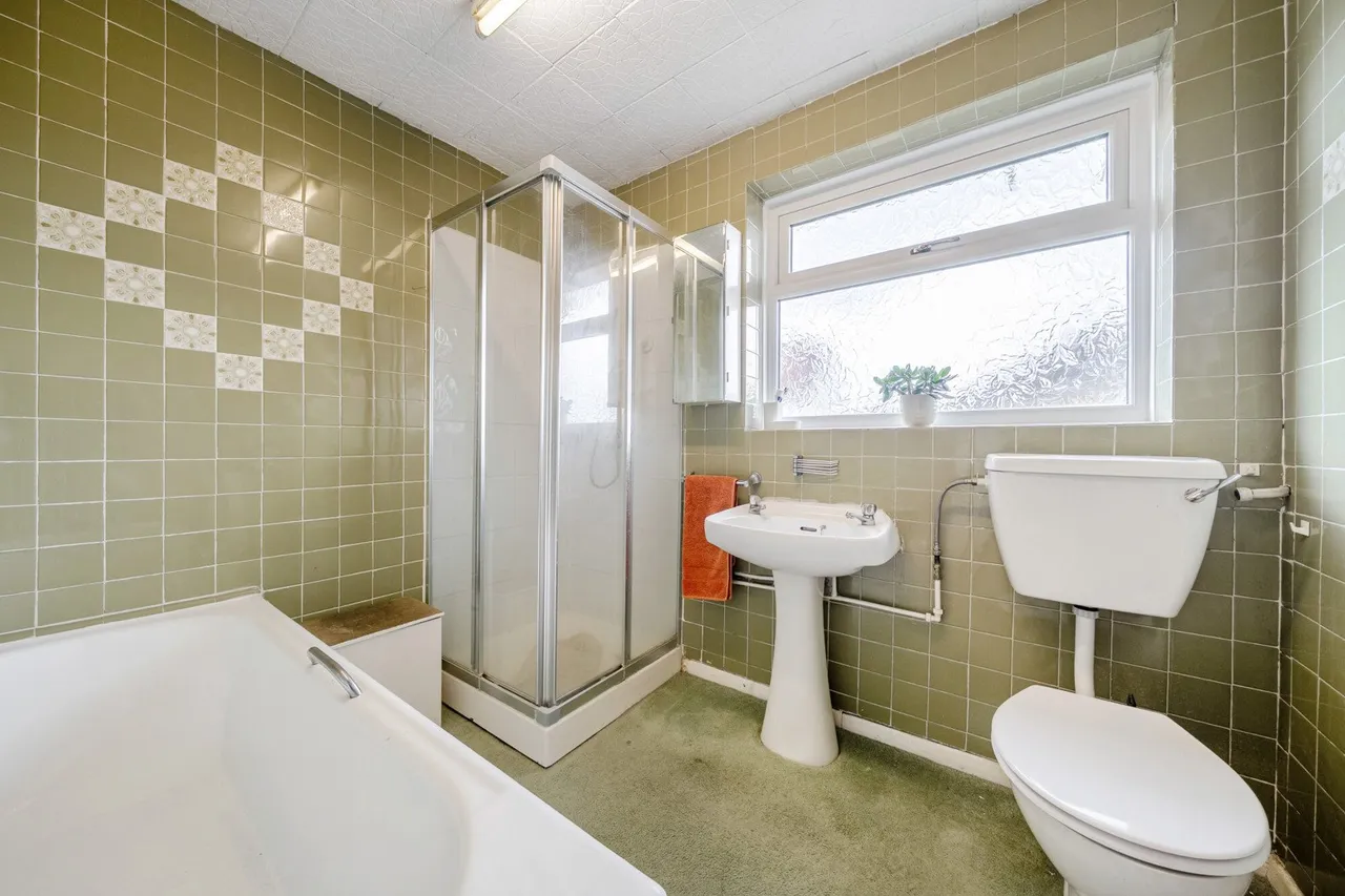 Mortimer Road, DA8, photo 15