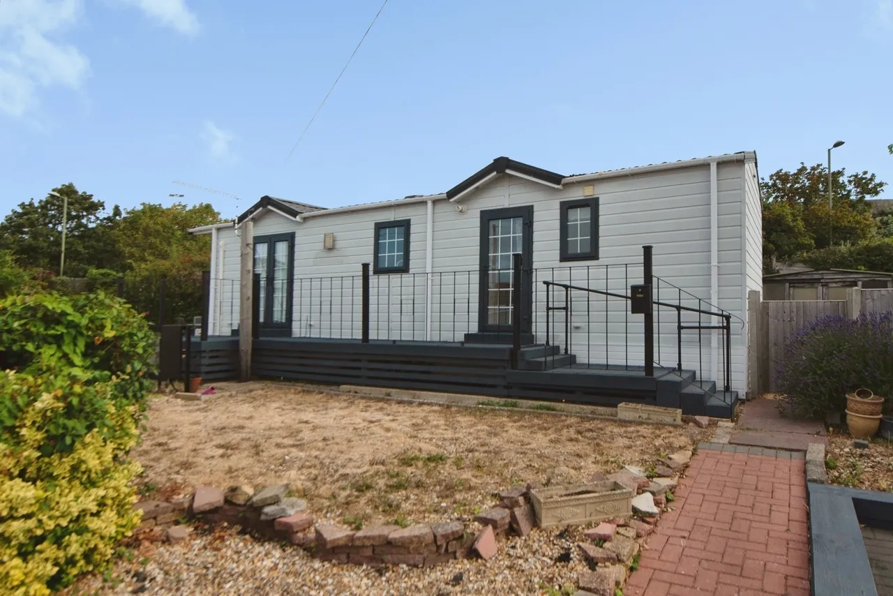 Stokes Bay Road, Gosport, PO12, photo 10
