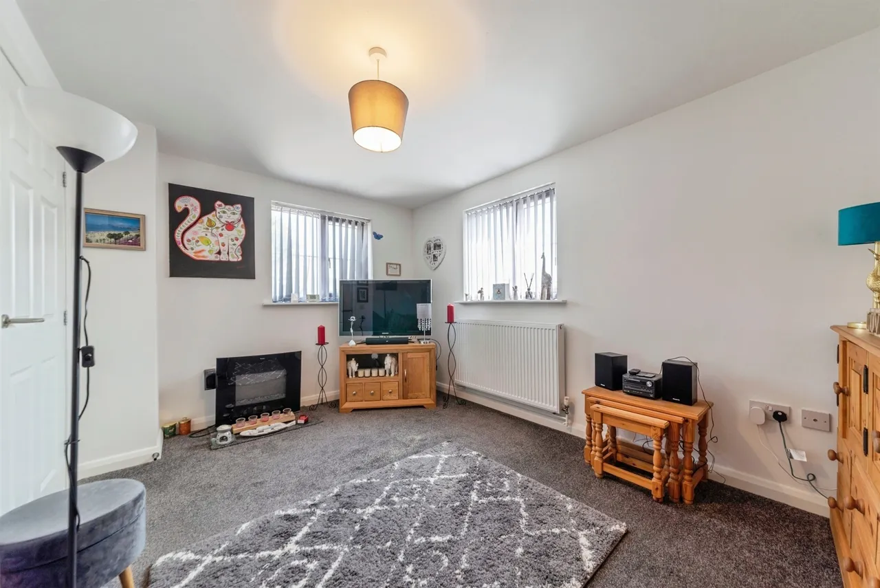 Gilberts Field, North Muskham, NG23, photo 5