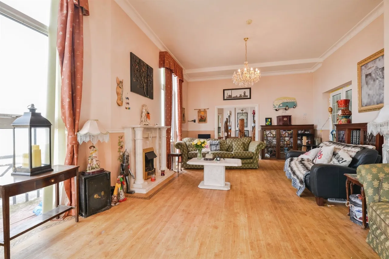 Newcomen Terrace, Redcar, photo 7