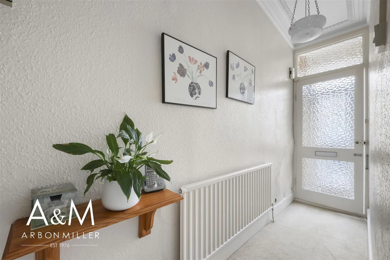 Perkins Road, Newbury Park, Essex, Ilford, IG27NJ, photo 11