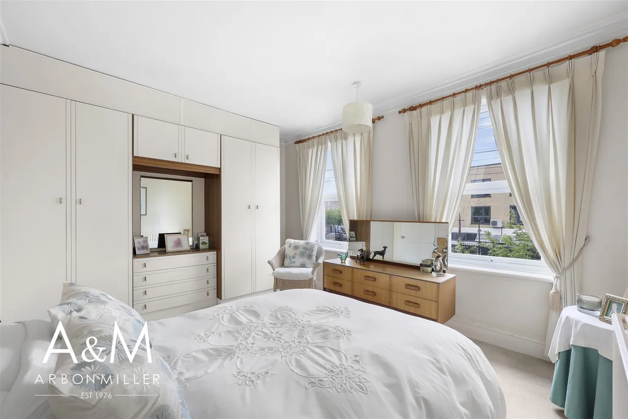 Perkins Road, Newbury Park, Essex, Ilford, IG27NJ, photo 15