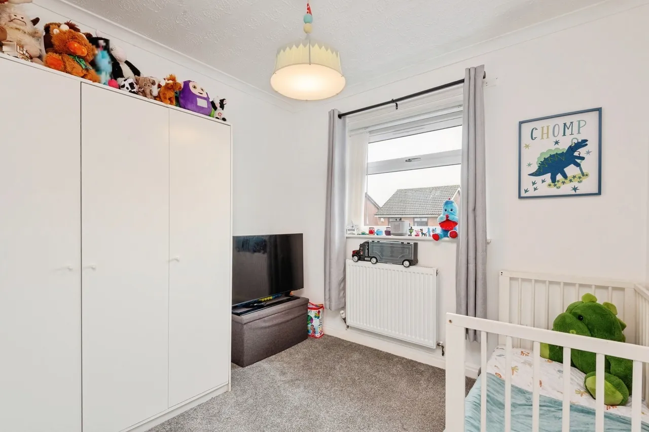 Flander Close, Widnes, WA8, photo 12
