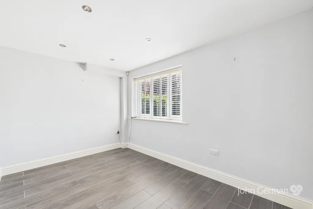 Wright Crescent, Ashbourne, photo 7