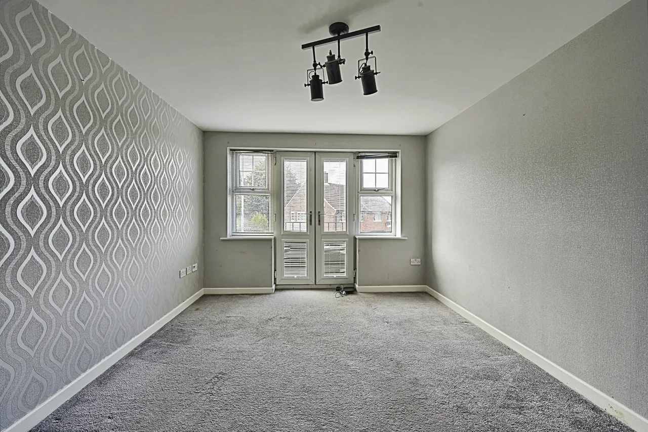 Farnley Crescent, Leeds, West Yorkshire, LS12, photo 2