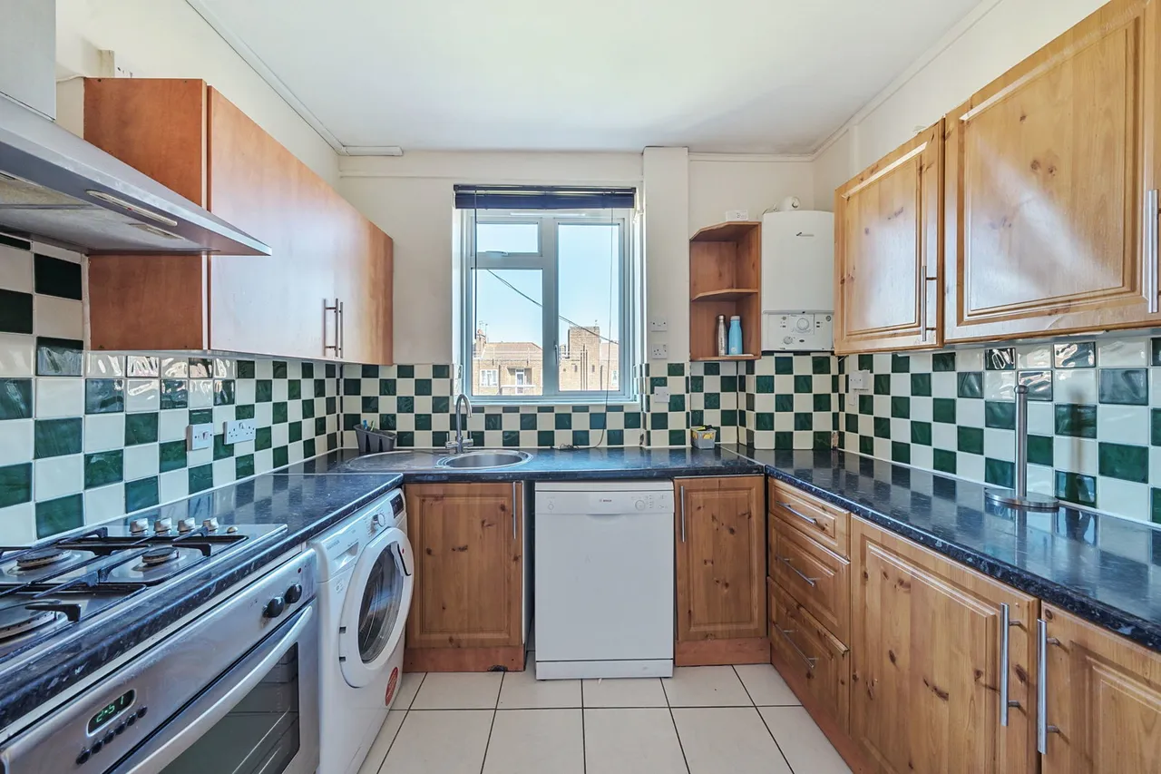 Vauxhall Street, London, SE11, photo 3