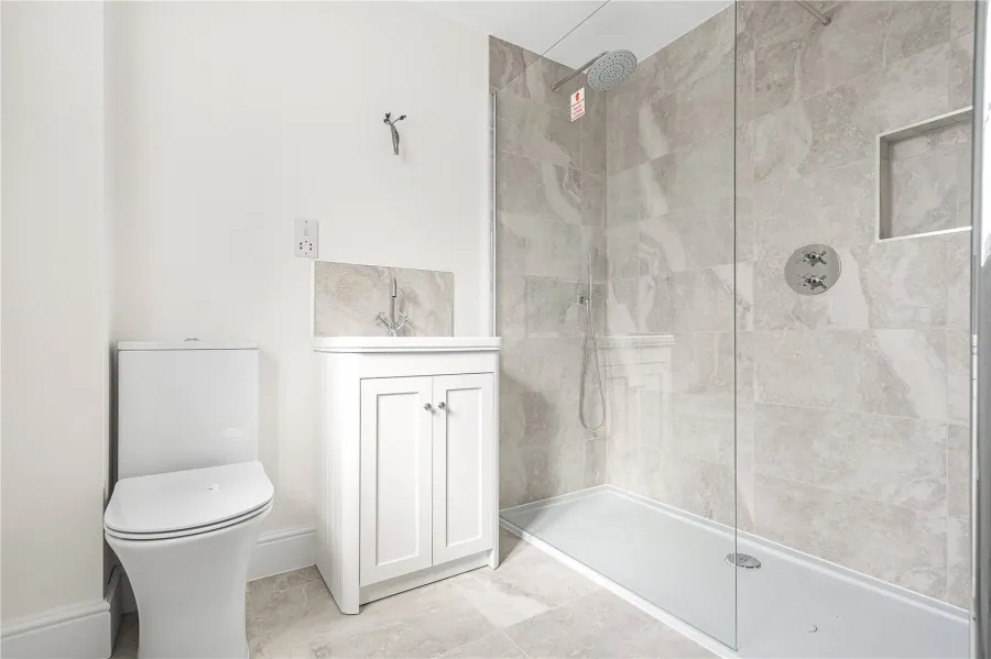 with 3 bedrooms in Manuden, Nr Bishop's Stortford, CM23, photo 11
