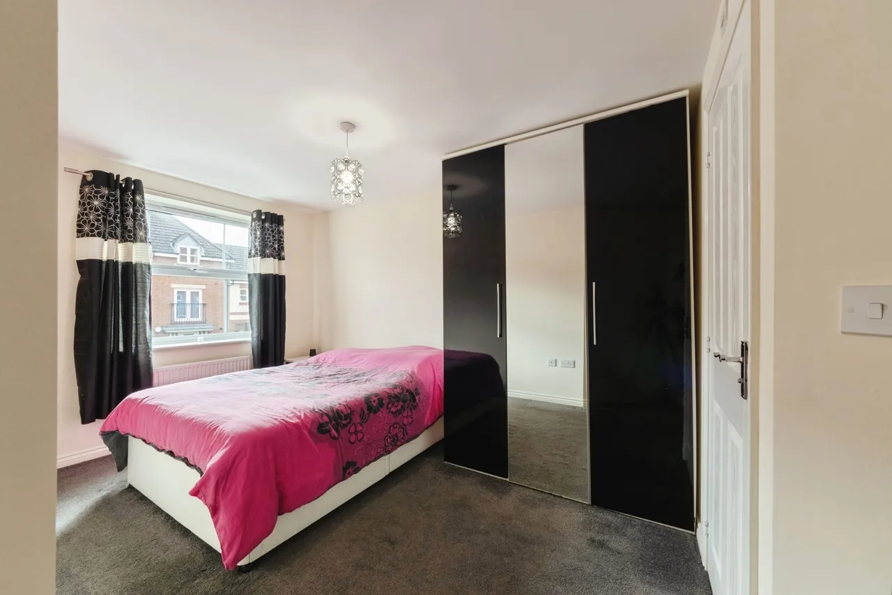 Wharf Lane, Solihull, B91, photo 7