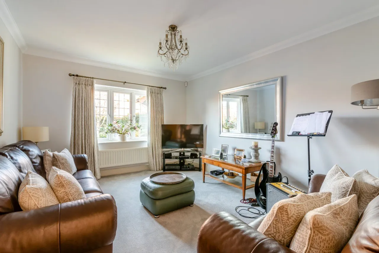 Bremere Lane, Chichester, West Sussex, PO20 7BN, photo 11