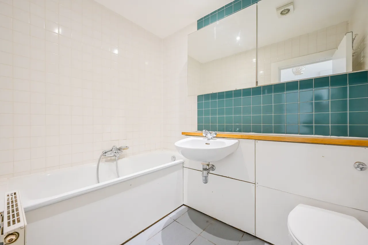 39 Hutchings Wharf, 1 Hutchings Street, London, photo 4