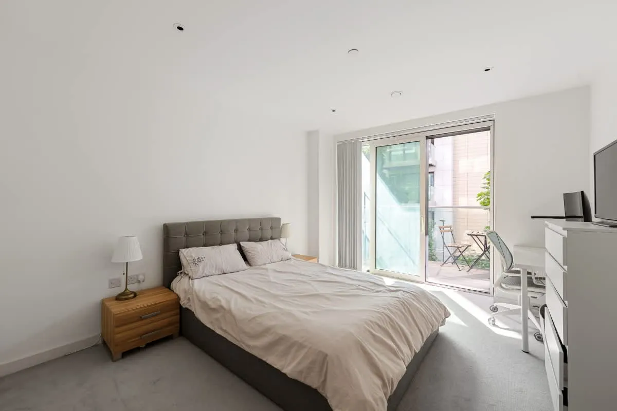 Devan Grove, London, N4, photo 5