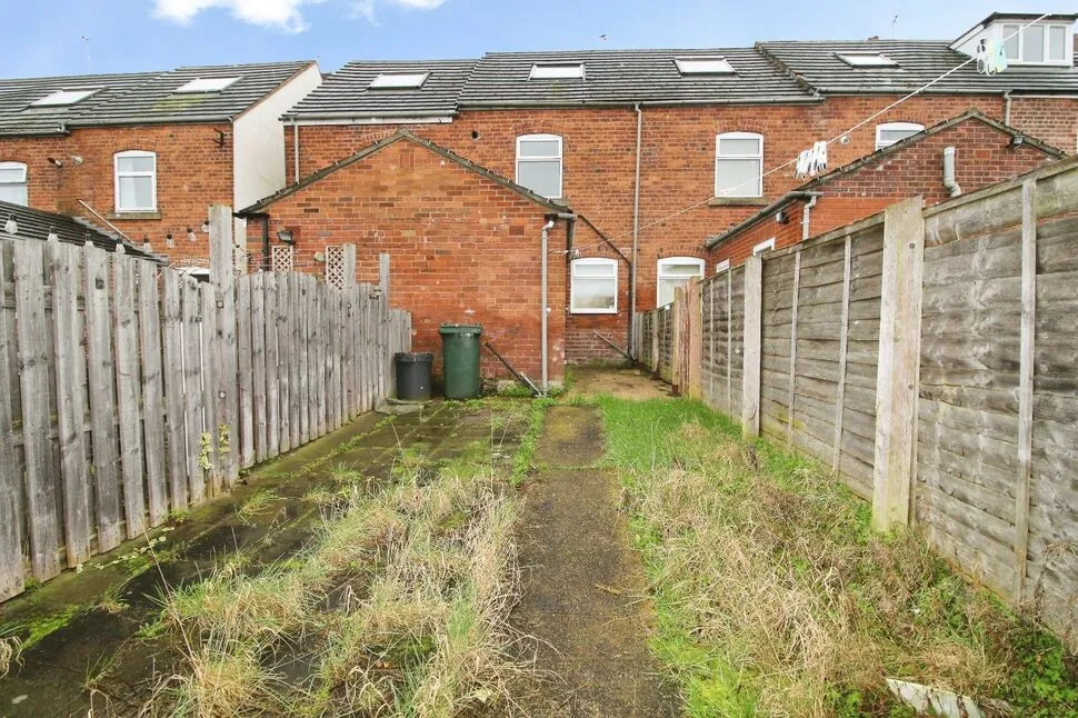 Well Lane, Treeton, S60, photo 8
