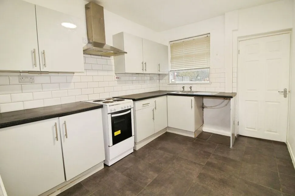 Well Lane, Treeton, S60, photo 3