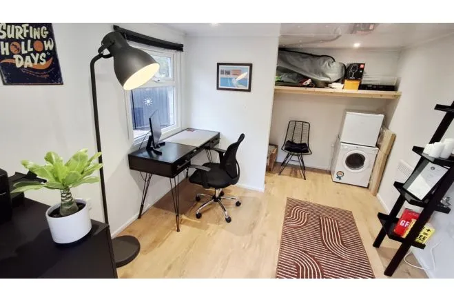 Croydon Road, London, SE20, photo 20