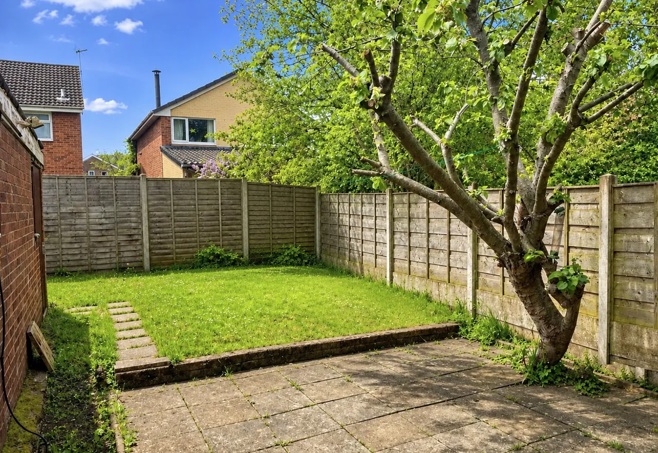 Heron Close, WA16, photo 14