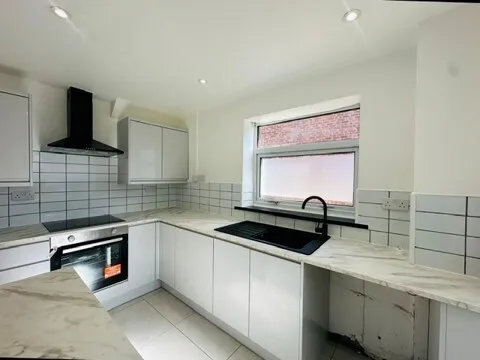 Heron Close, WA16, photo 5