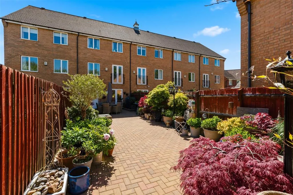 Firs Avenue, Uppingham, LE15, photo 9