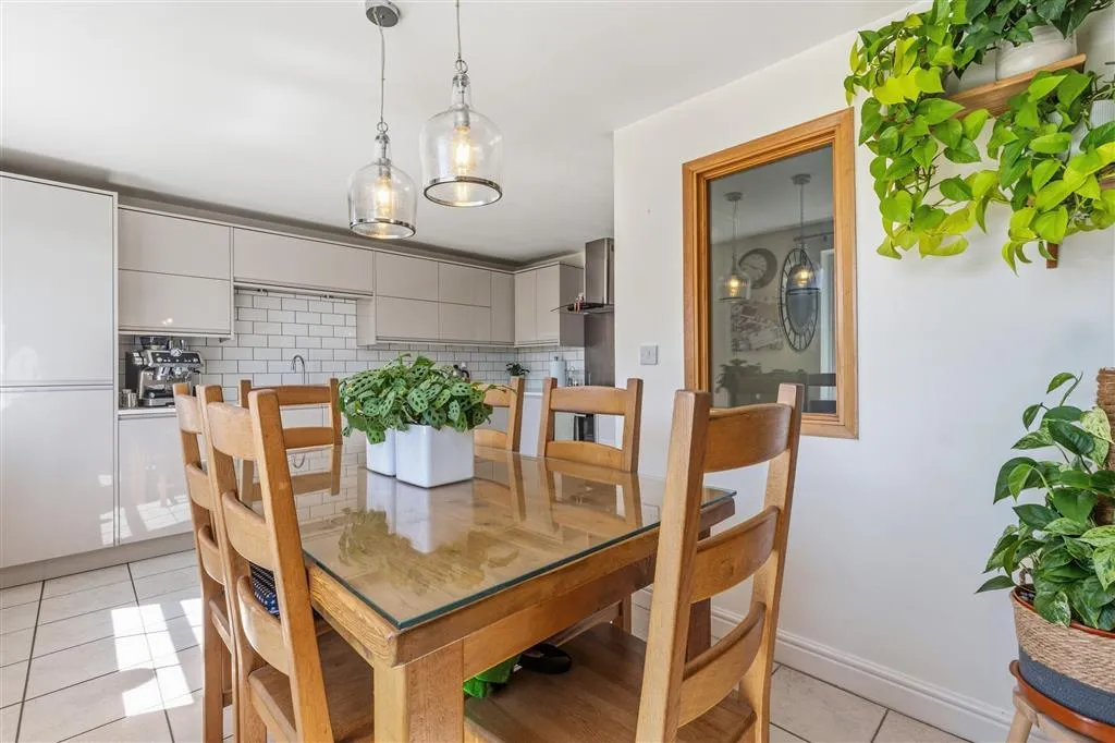 Firs Avenue, Uppingham, LE15, photo 13