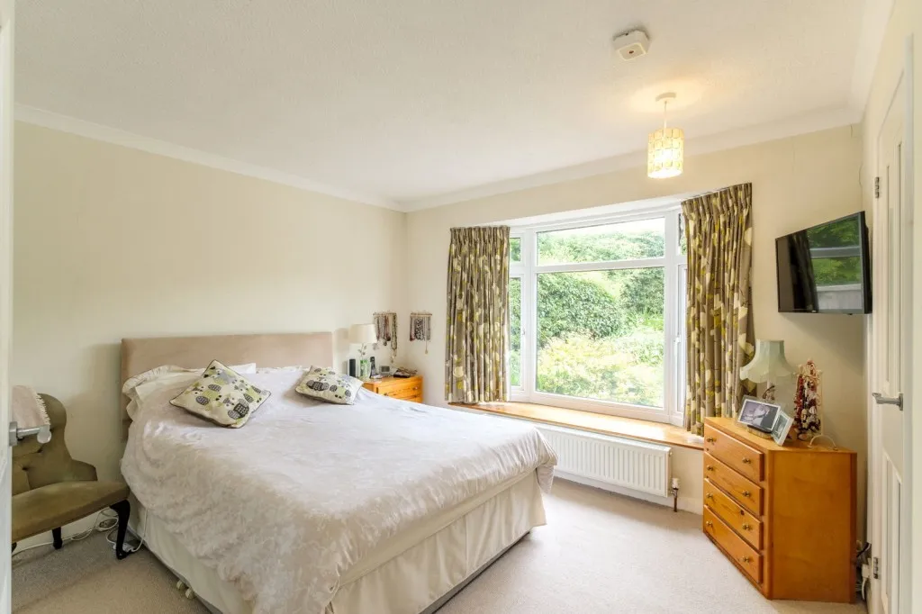 Main Street, Rempstone, LE12, photo 7