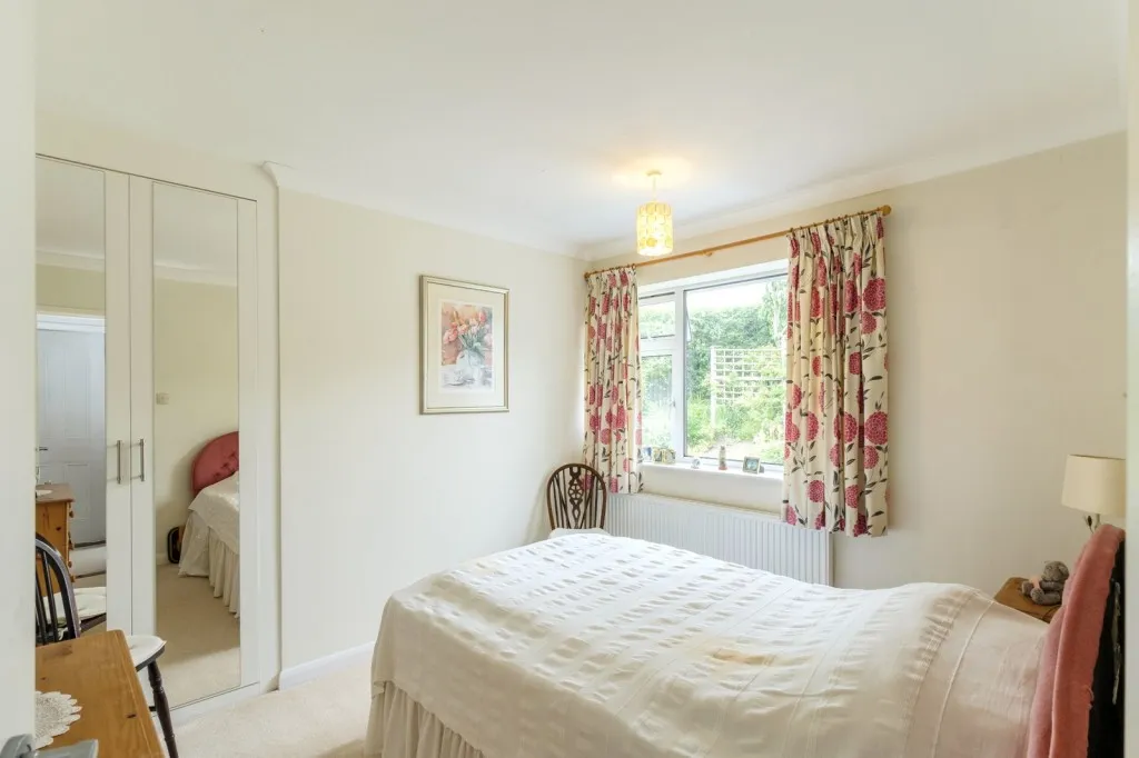 Main Street, Rempstone, LE12, photo 9