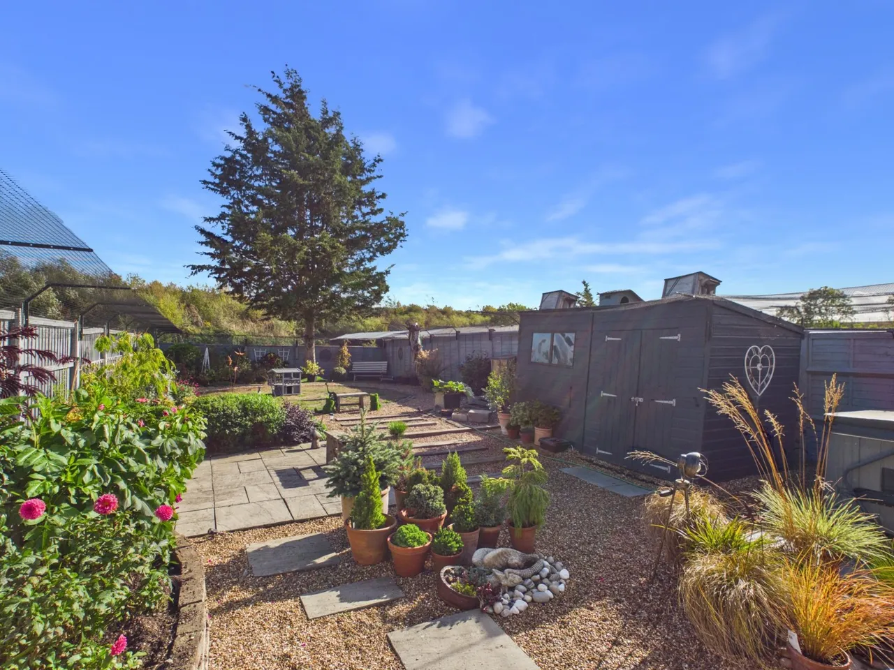 Stanwell, Surrey, photo 19