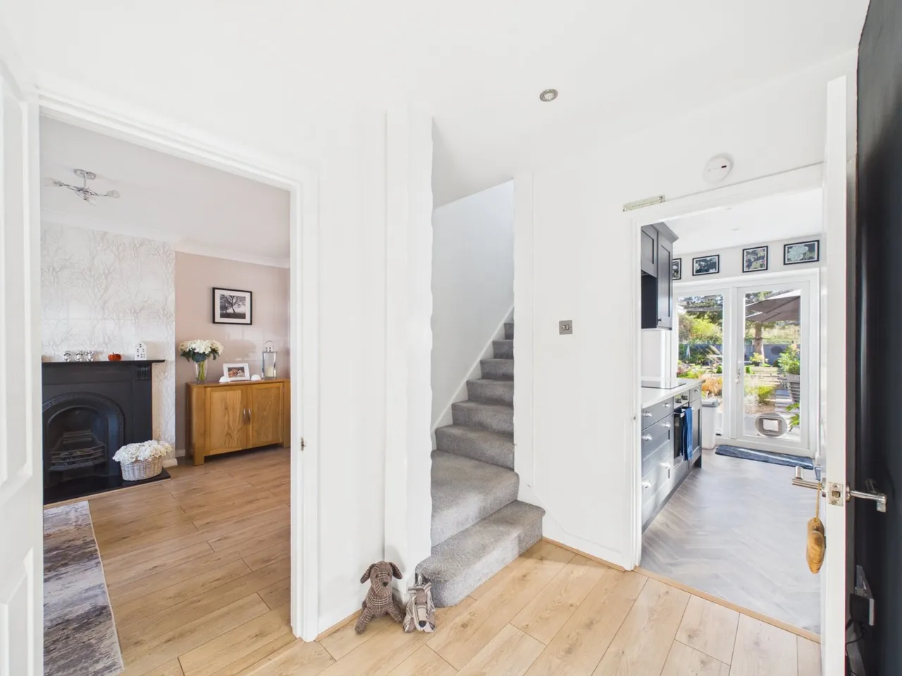 Stanwell, Surrey, photo 13