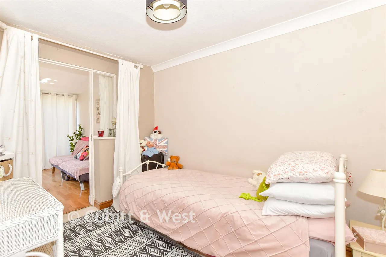 Harbour View Road, Pagham, PO21, photo 11