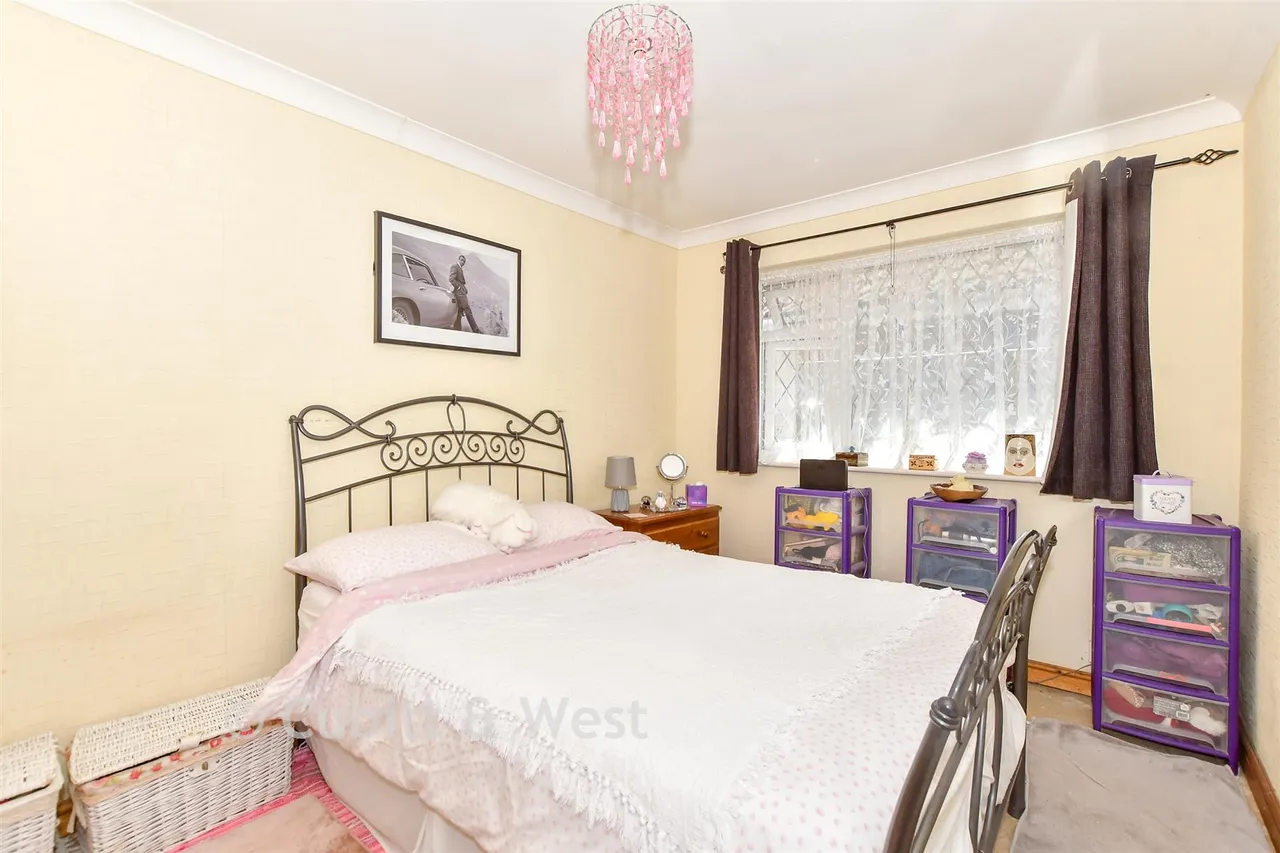 Harbour View Road, Pagham, PO21, photo 9