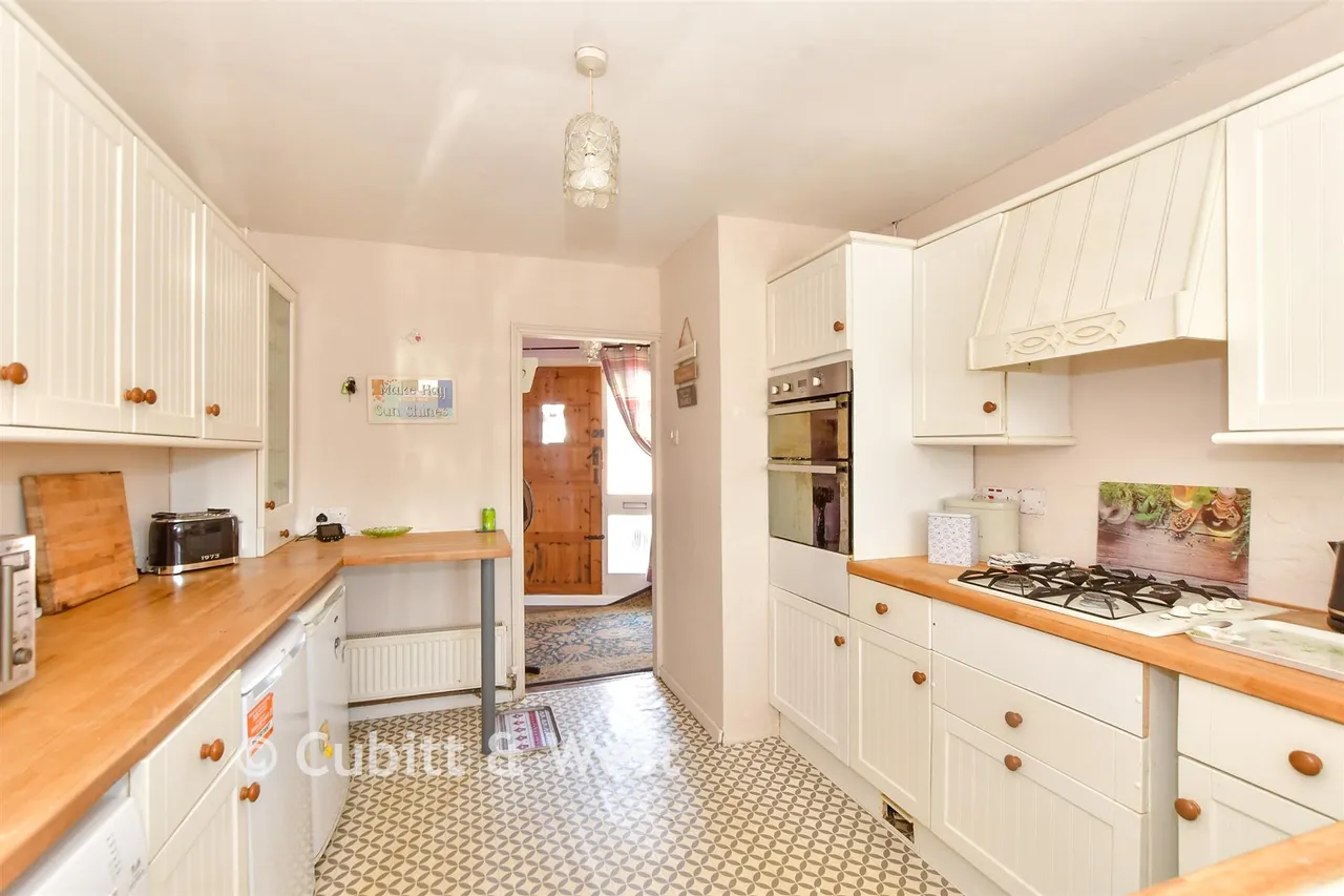 Harbour View Road, Pagham, PO21, photo 4