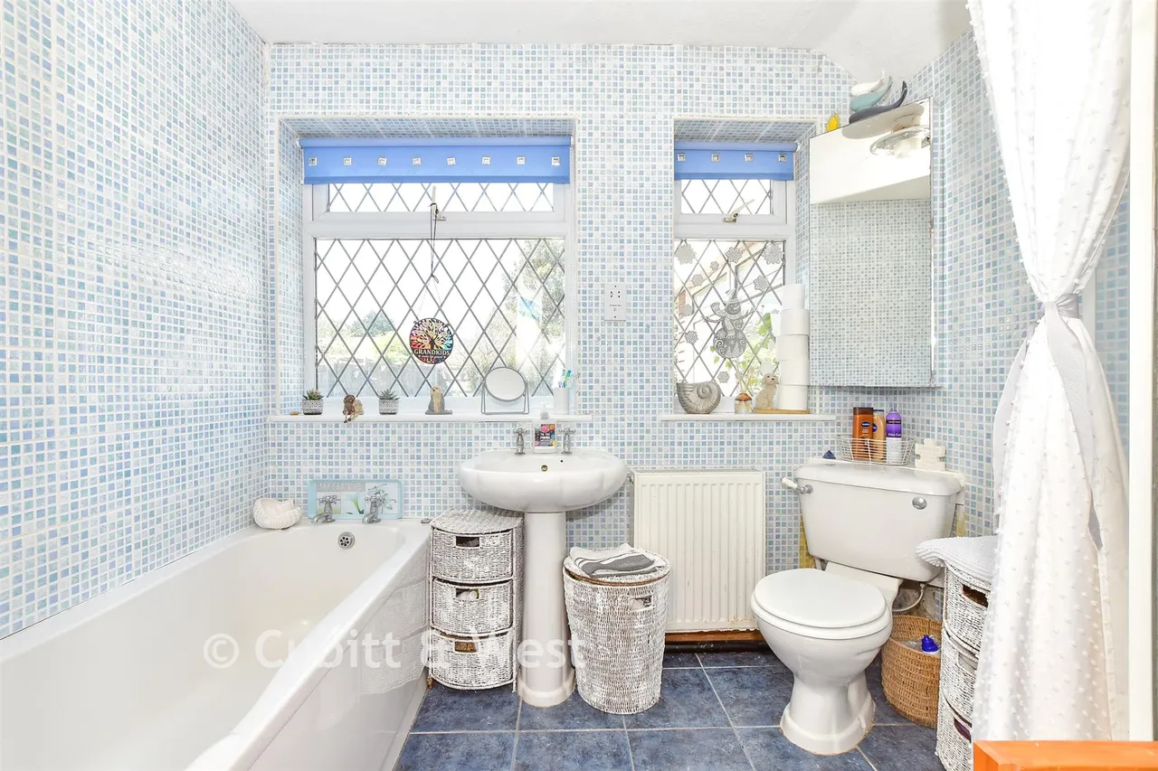 Harbour View Road, Pagham, PO21, photo 12
