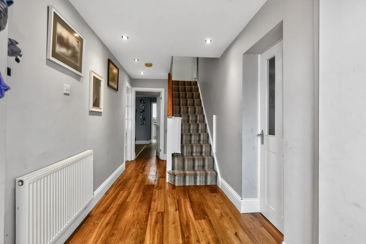 Kingscote Road West, Cheltenham, photo 8