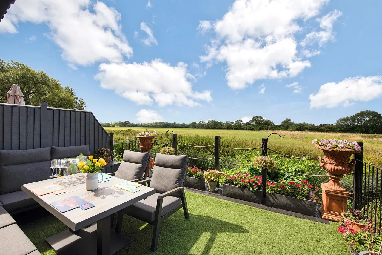 4 bed house for sale, Mill Road, Buckden, PE19