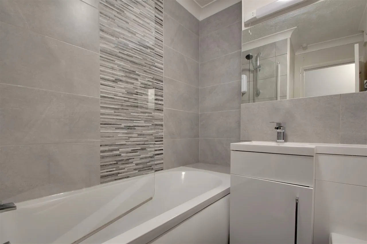 Broadwater Road, Worthing, photo 5