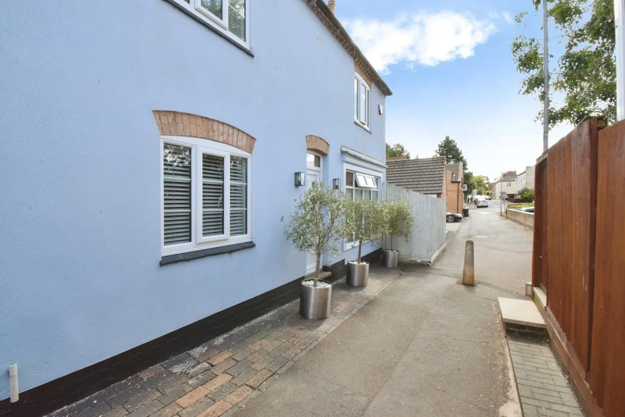 The Parade, Fleckney, LE8, photo 18