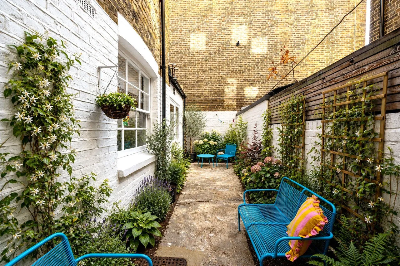 North Pole Road, London, W10, photo 2