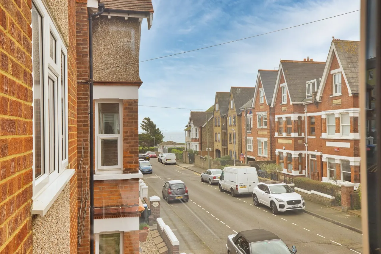 1 bed flat for sale, Wrotham Road, Broadstairs, CT10