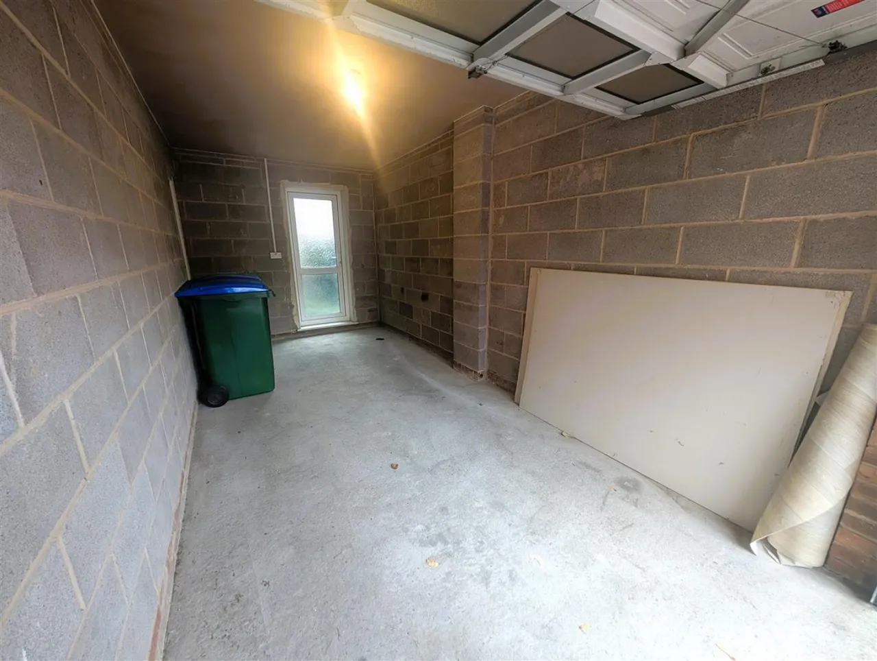 Anchor Drive, Tipton, photo 14