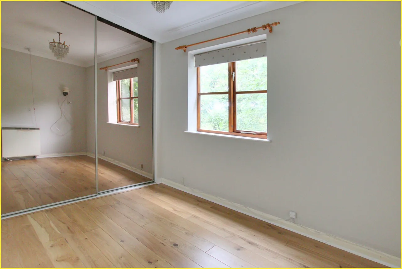 Flat 18, Crittenden Lodge Pond Cottage Lane, West Wickham, West Wickham, BR4 0QD, photo 6