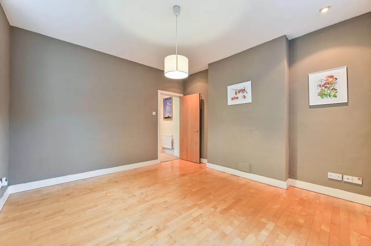 17 Fleetwood Apartments, 2 Northwold Road, London, photo 5