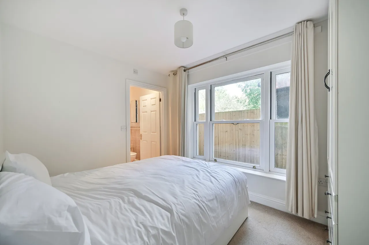 Flat 2, 14 Elm Grove, London, photo 8