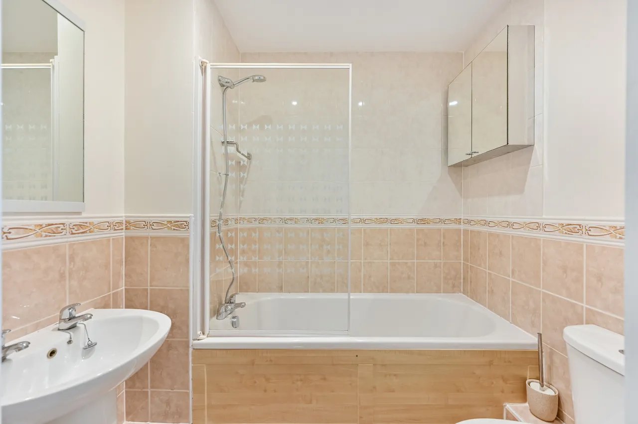 Flat 2, 14 Elm Grove, London, photo 6
