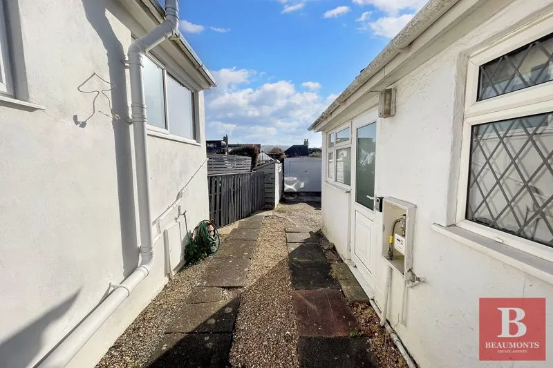 Bengairn Avenue, Brighton BN1 8RH, photo 10
